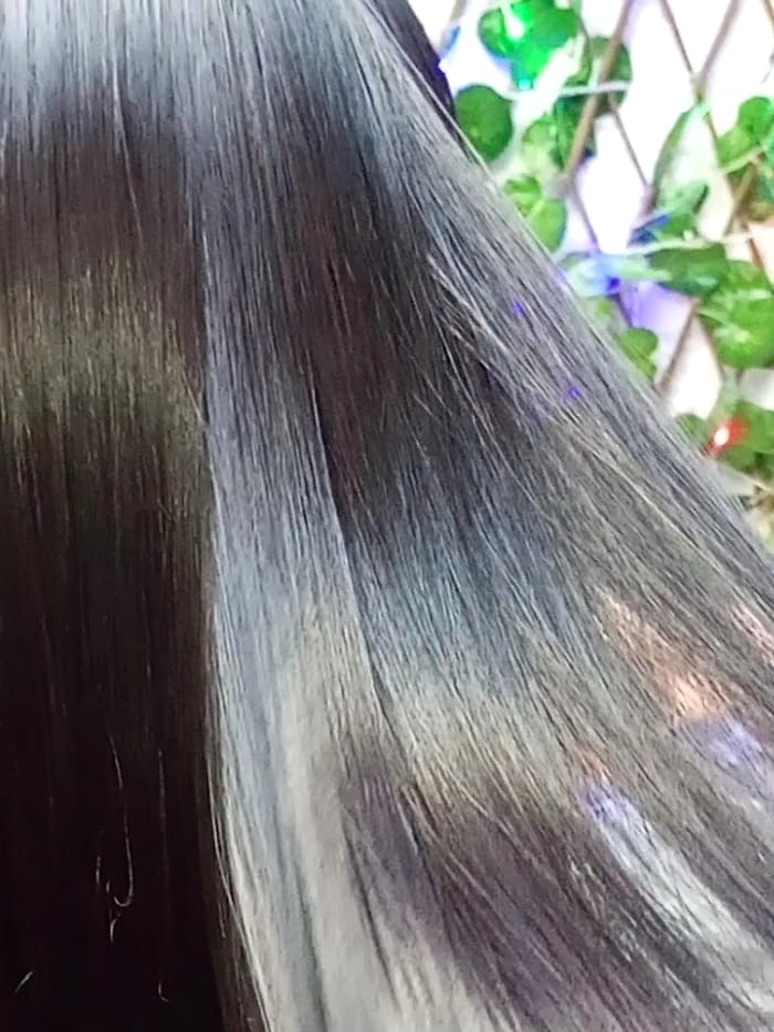 Cabello lacio con brillo después del tratamiento